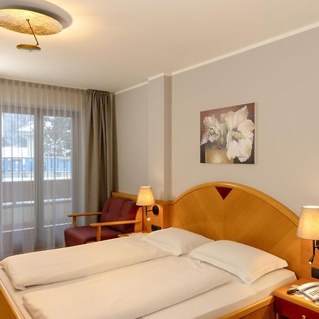 Hotel Goldene Rose Monguelfo-Tesido / Welsberg-Taisten Esterno foto