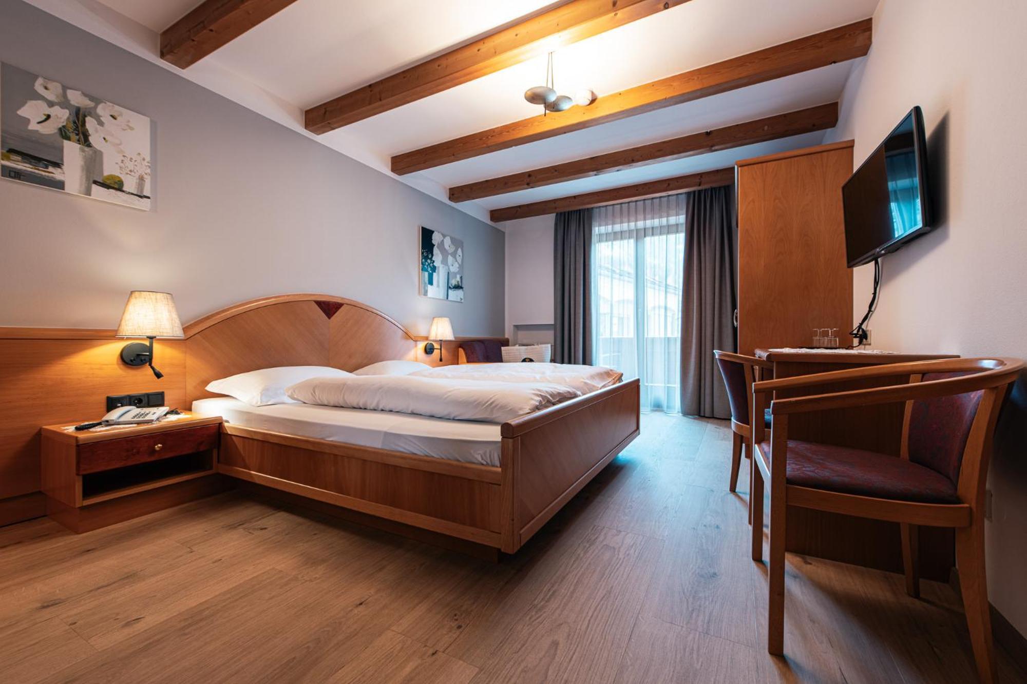 Hotel Goldene Rose Monguelfo-Tesido / Welsberg-Taisten Esterno foto