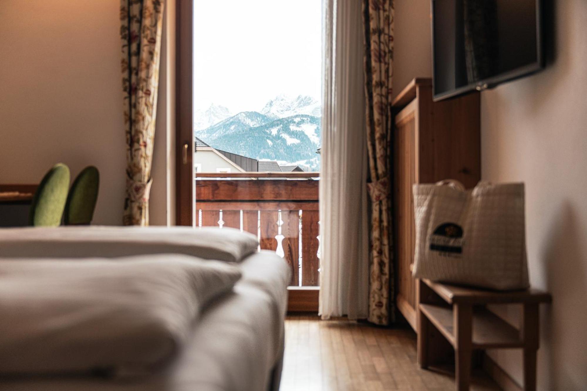 Hotel Goldene Rose Monguelfo-Tesido / Welsberg-Taisten Esterno foto