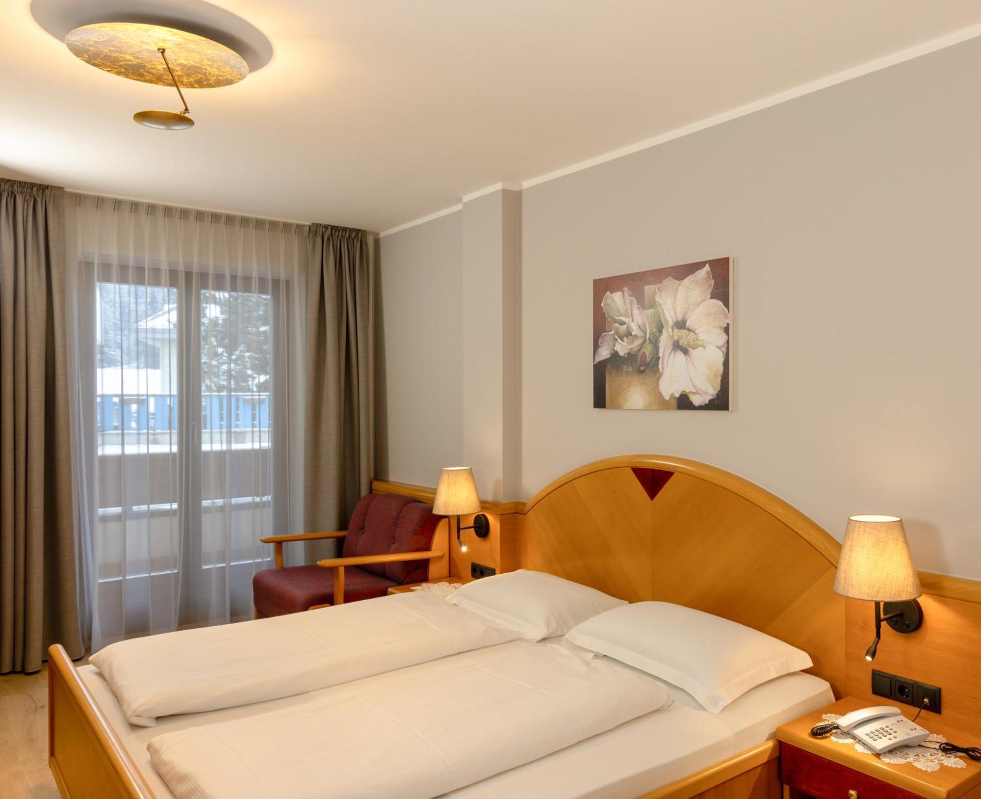Hotel Goldene Rose Monguelfo-Tesido / Welsberg-Taisten Esterno foto