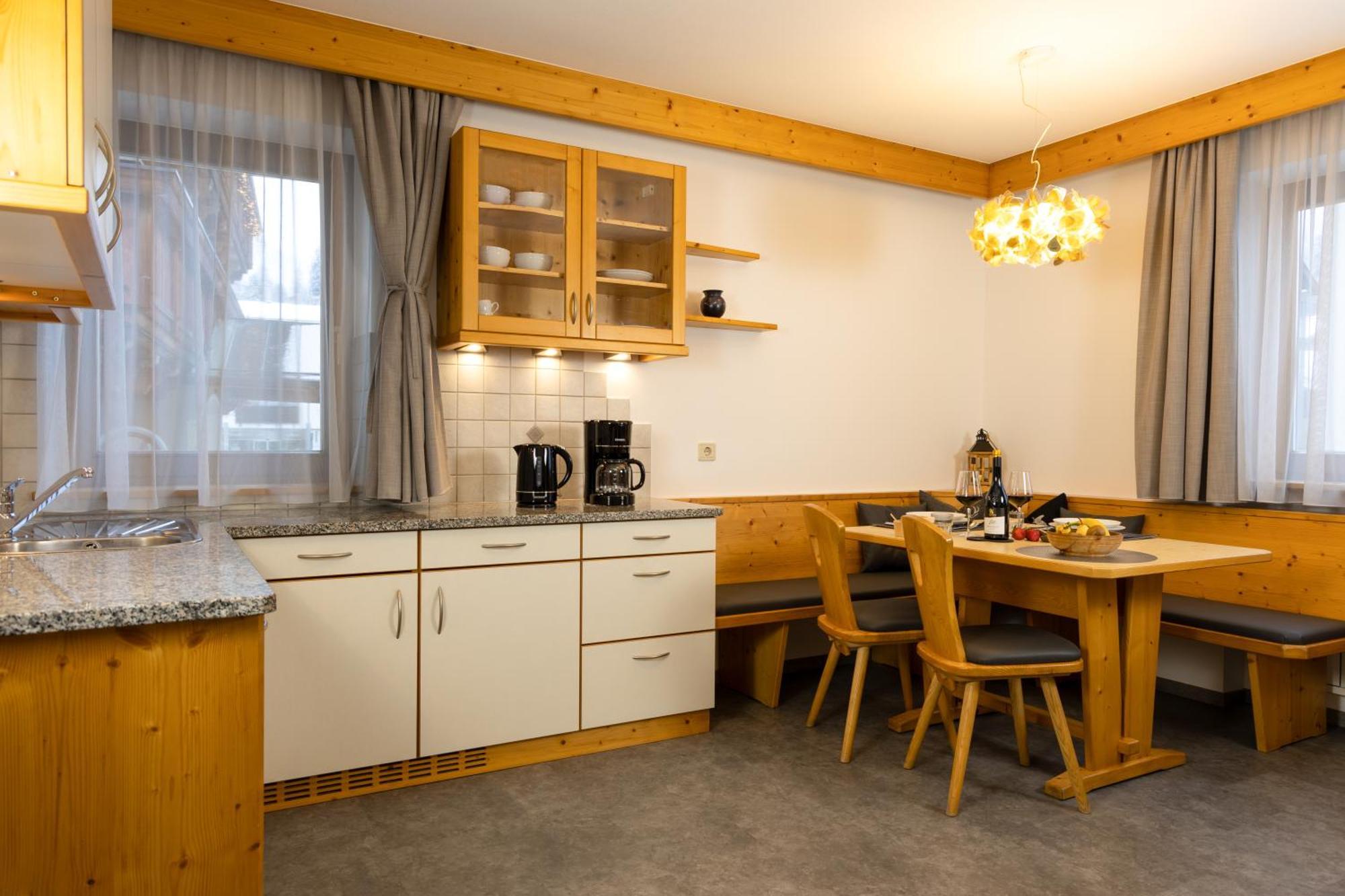 Hotel Goldene Rose Monguelfo-Tesido / Welsberg-Taisten Esterno foto