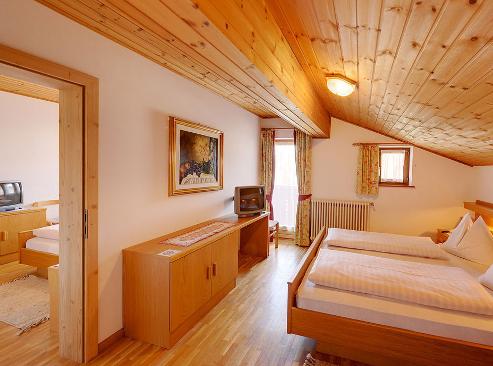 Hotel Goldene Rose Monguelfo-Tesido / Welsberg-Taisten Esterno foto
