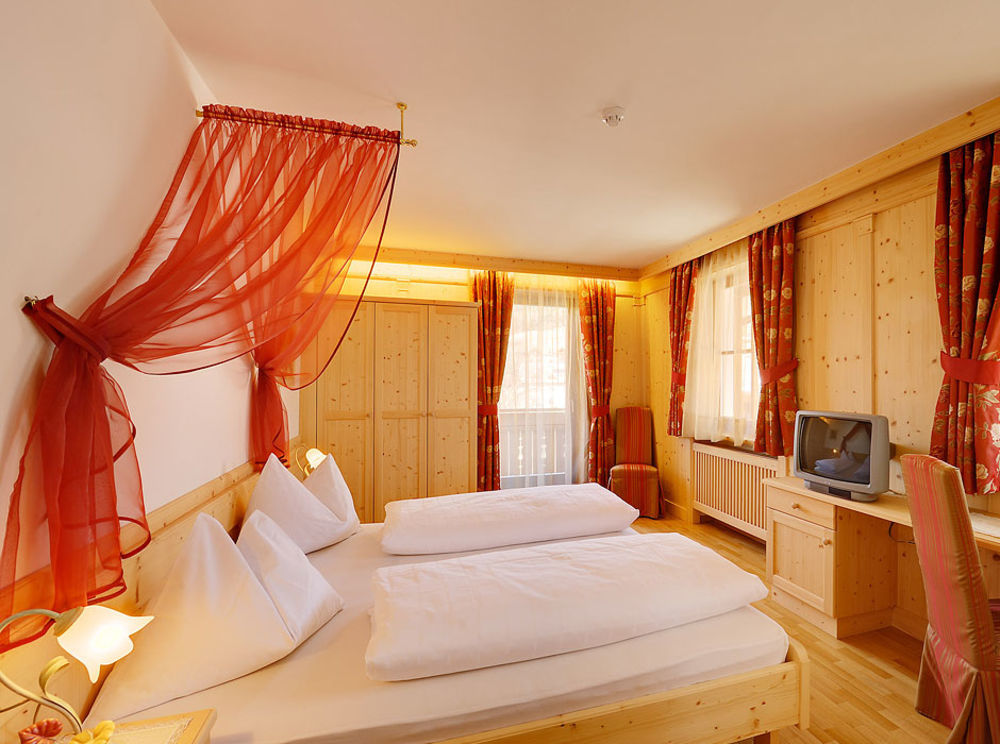 Hotel Goldene Rose Monguelfo-Tesido / Welsberg-Taisten Esterno foto