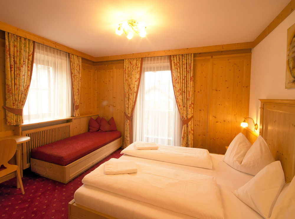 Hotel Goldene Rose Monguelfo-Tesido / Welsberg-Taisten Esterno foto